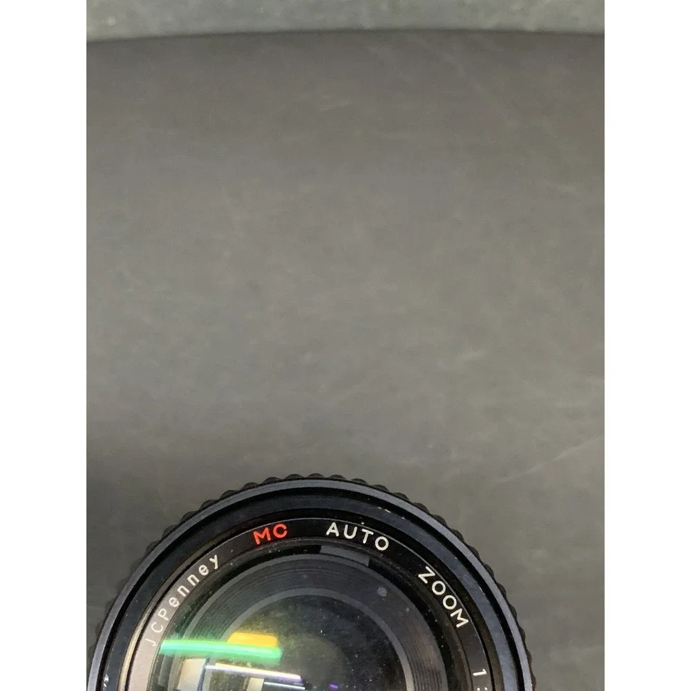 JCPenney MC Auto Zoom 80-200 mm 1:3.9 Manual Focus MC Mount Lens